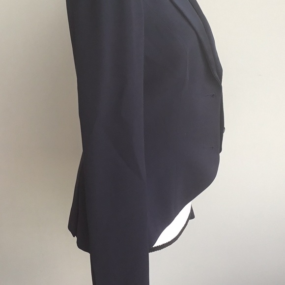 Jacket - Picture 5 of 6